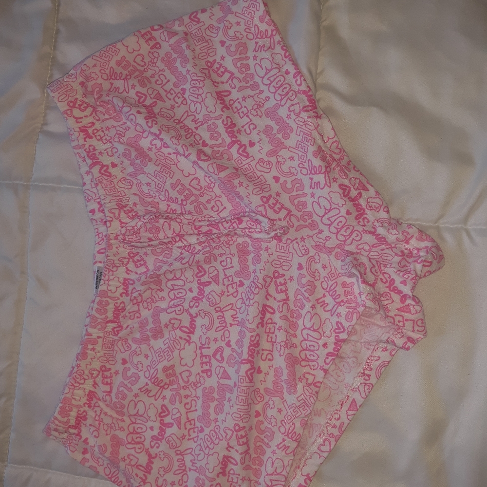 PINK short shorts